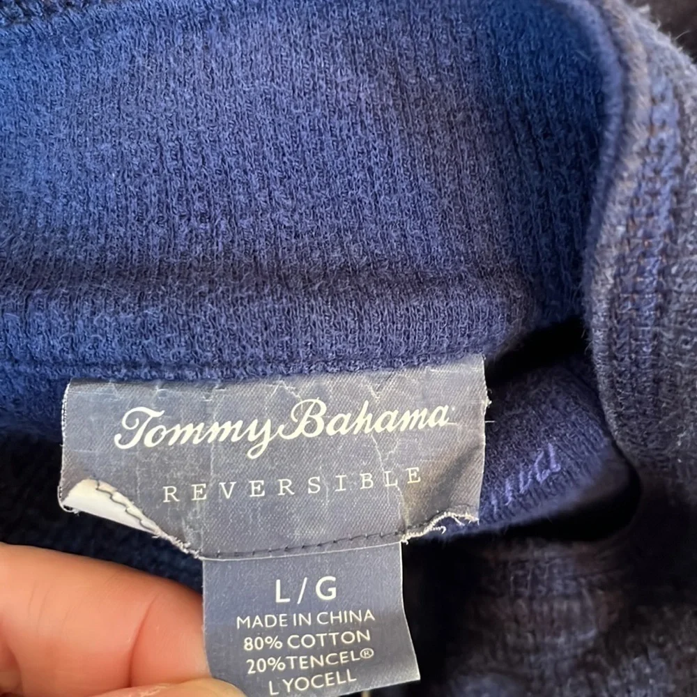 Tommy Bahamas Blue Pullover